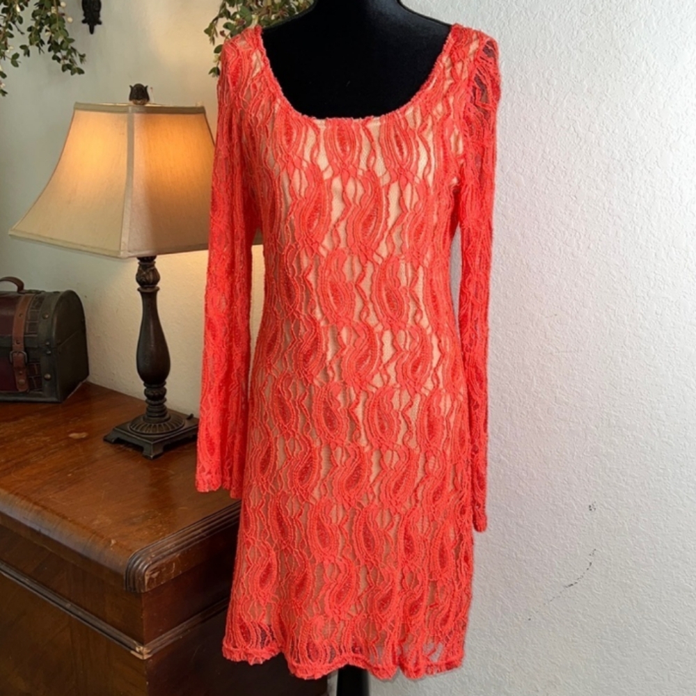 Liberty Love~ Size S, scoop neck, bell sleeved, sheer outer layer, dress. NEW